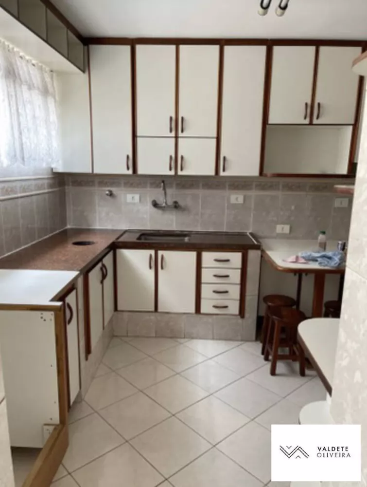 Apartamento à venda com 3 quartos, 120m² - Foto 1