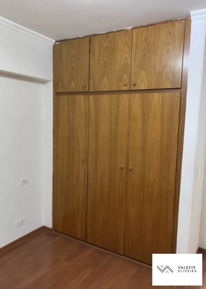 Apartamento à venda com 3 quartos, 120m² - Foto 4