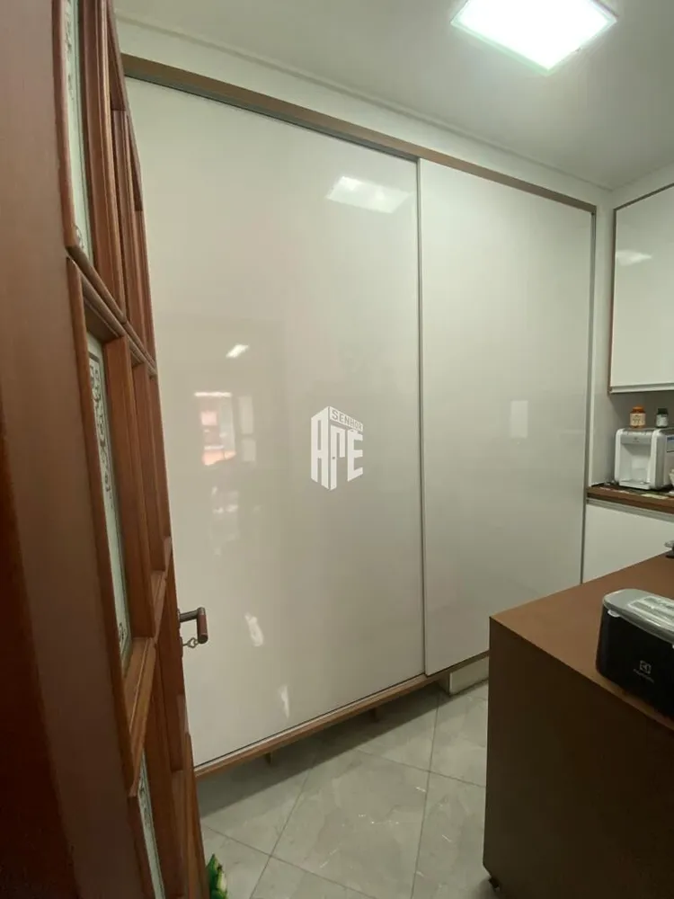 Casa, 4 quartos, 380 m² - Foto 1