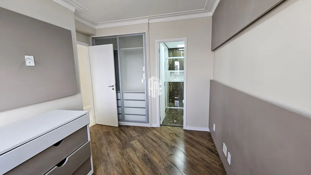 Apartamento, 3 quartos, 83 m² - Foto 2