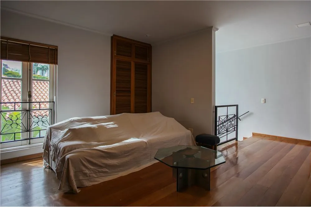 Casa, 4 quartos, 511 m² - Foto 1