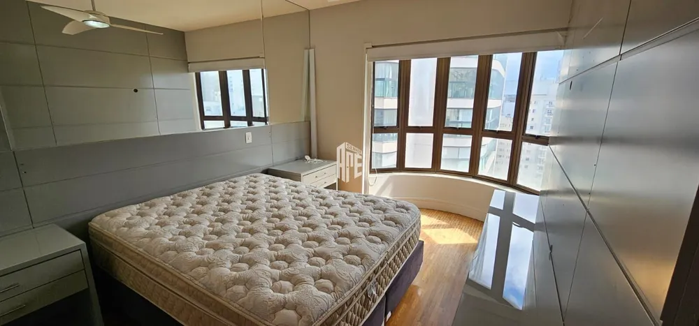 Apartamento, 4 quartos, 270 m² - Foto 3