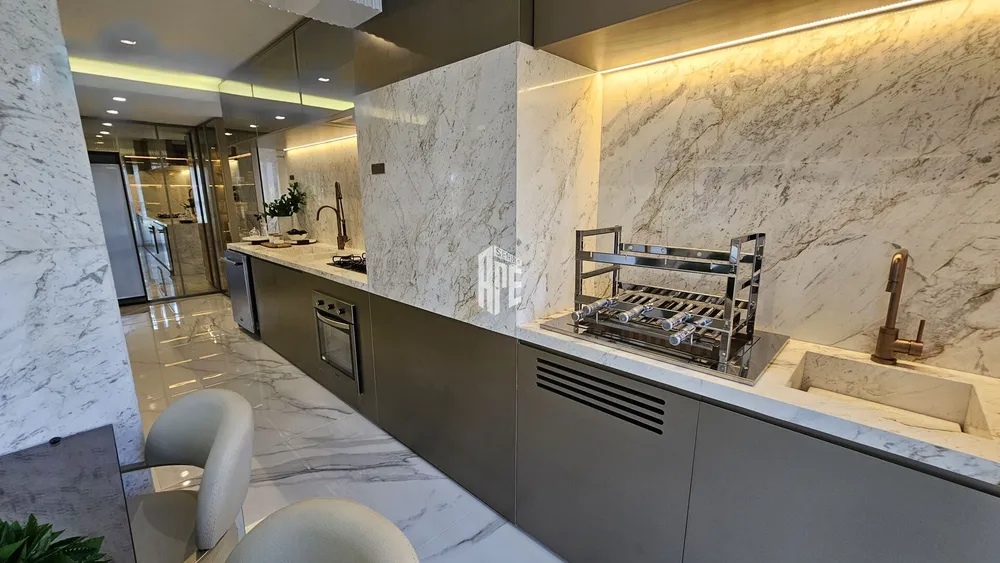 Apartamento, 3 quartos, 156 m² - Foto 1