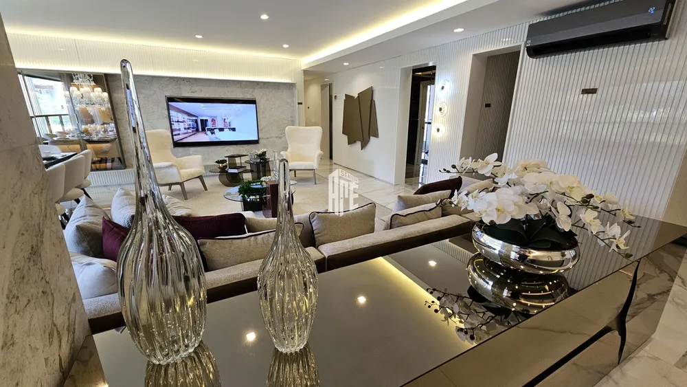 Apartamento, 3 quartos, 156 m² - Foto 2