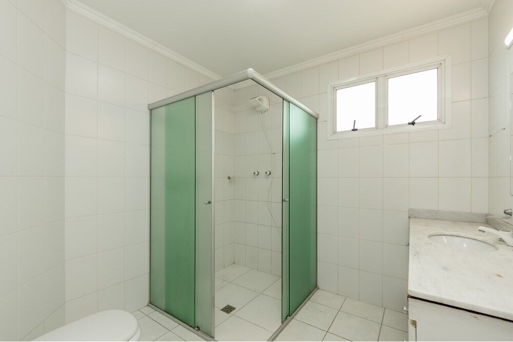 Apartamento à venda com 3 quartos, 142m² - Foto 3