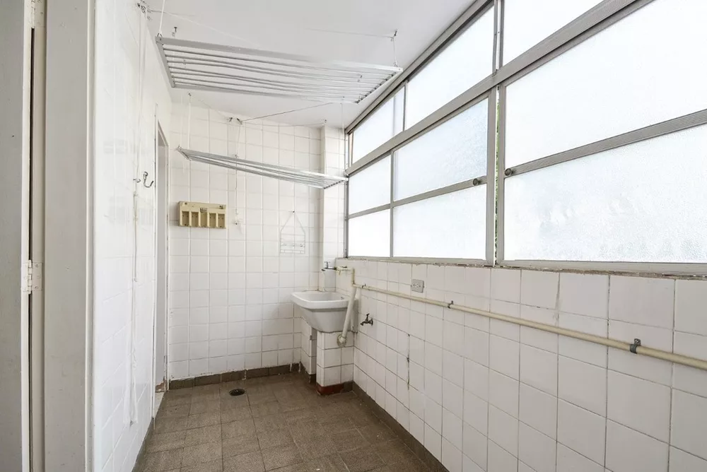 Apartamento à venda com 3 quartos, 160m² - Foto 5