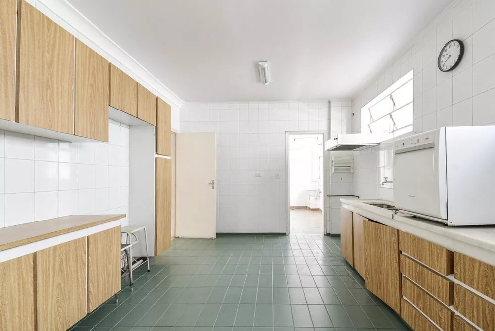 Apartamento à venda com 3 quartos, 160m² - Foto 8