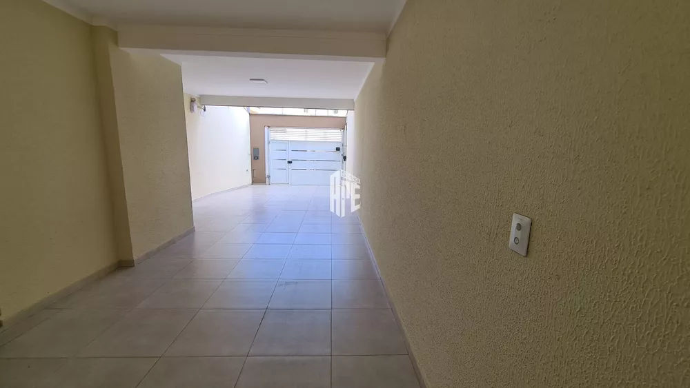 Casa à venda com 3 quartos, 199m² - Foto 42