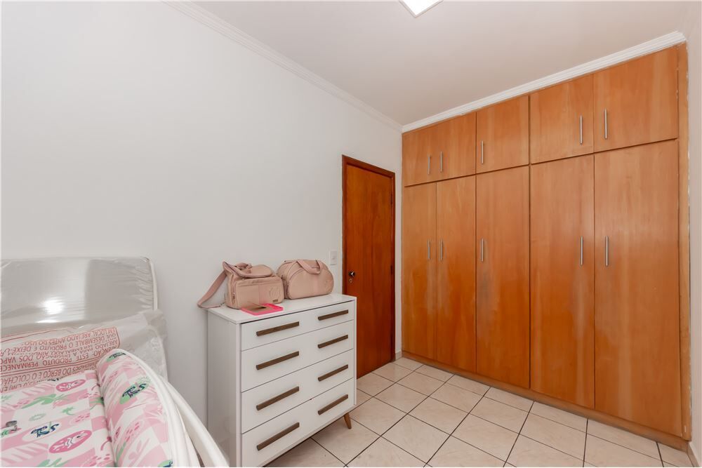 Casa à venda com 3 quartos, 167m² - Foto 6