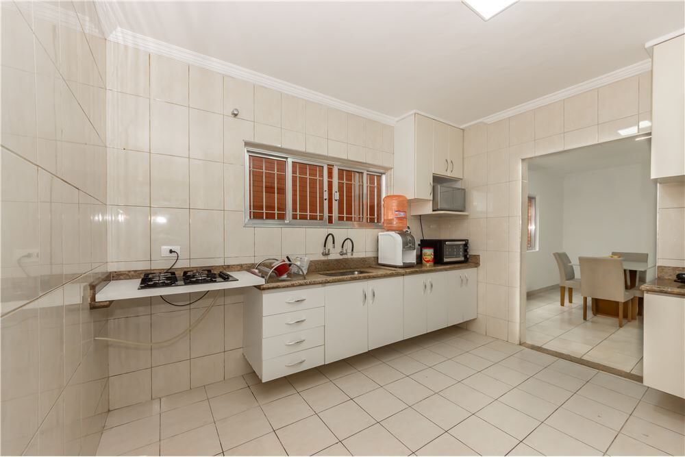 Casa à venda com 3 quartos, 167m² - Foto 8