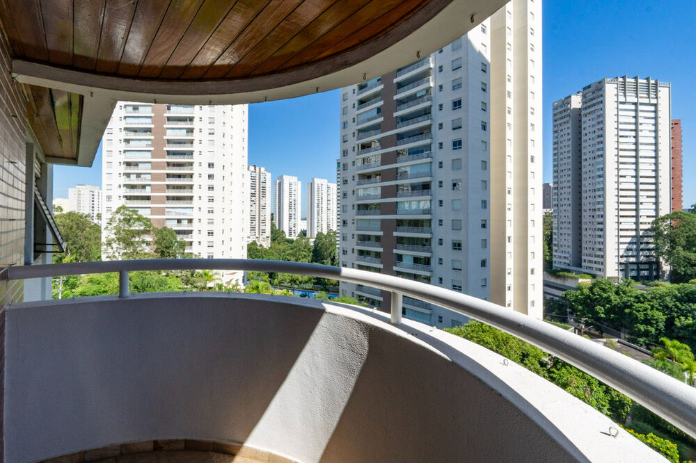 Cobertura à venda com 4 quartos, 255m² - Foto 4
