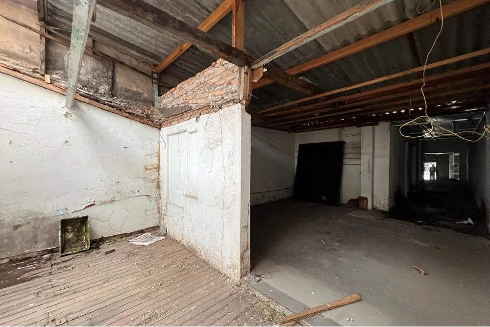 Loja-Salão, 200 m² - Foto 1