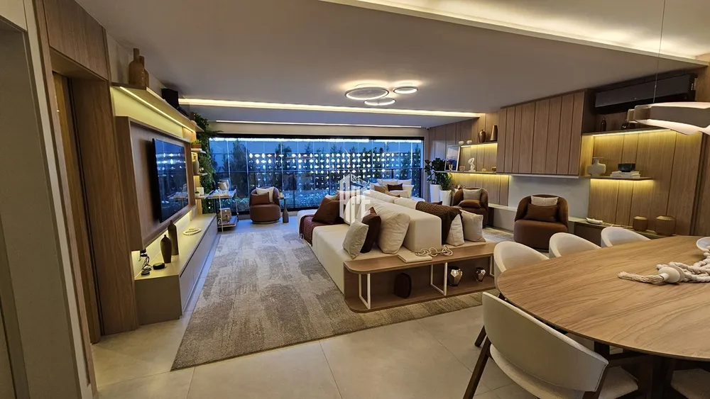 Apartamento, 4 quartos, 203 m² - Foto 1