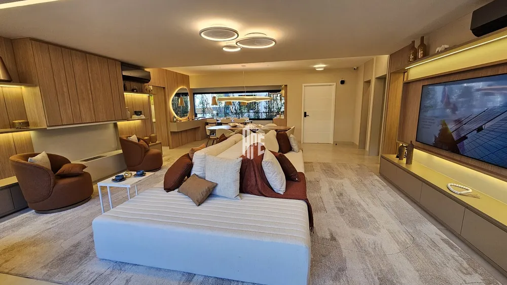Apartamento, 4 quartos, 203 m² - Foto 2