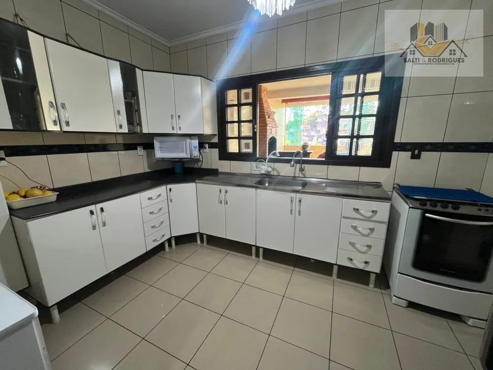 Casa, 3 quartos, 370 m² - Foto 1