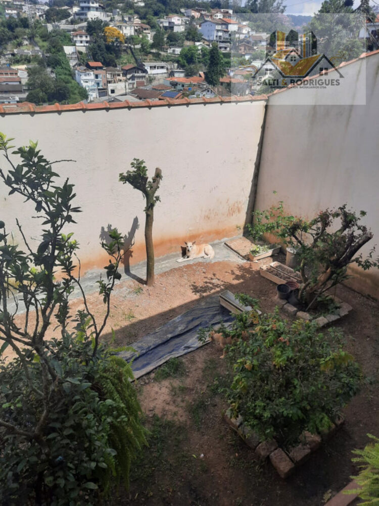 Casa à venda com 3 quartos, 220m² - Foto 15