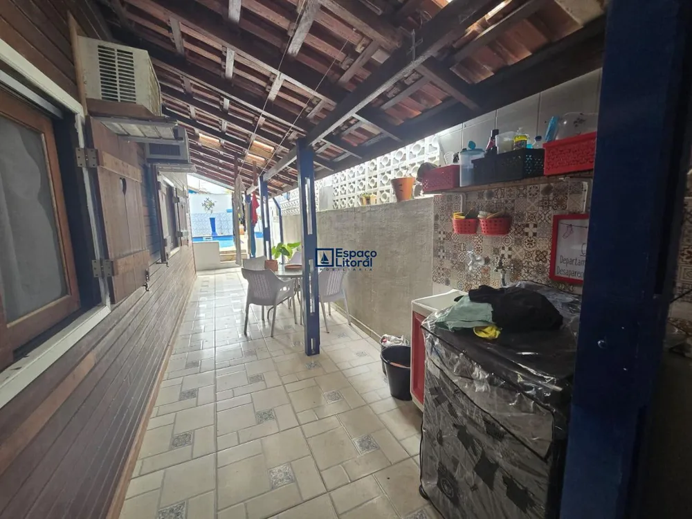 Casa, 4 quartos, 161 m² - Foto 2