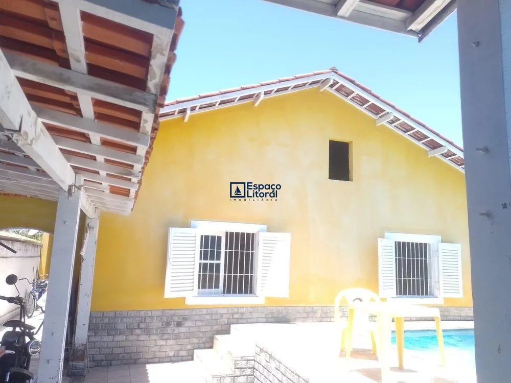 Casa, 3 quartos, 230 m² - Foto 1