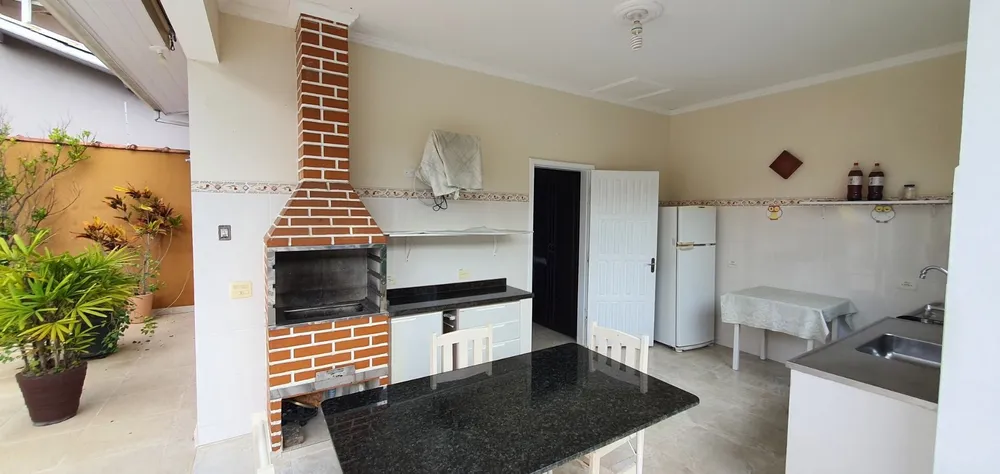 Casa, 4 quartos, 200 m² - Foto 15