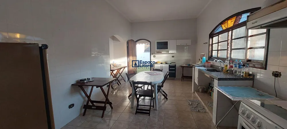 Casa, 3 quartos, 237 m² - Foto 9