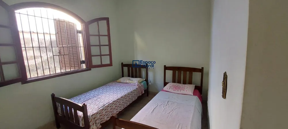 Casa, 3 quartos, 237 m² - Foto 3