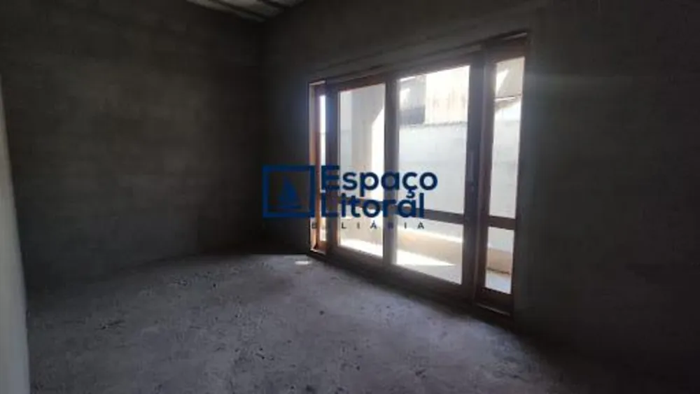 Casa, 5 quartos, 352 m² - Foto 1