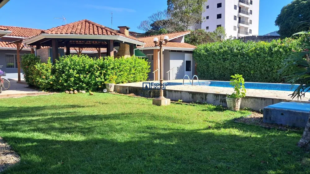 Casa, 4 quartos, 290 m² - Foto 4