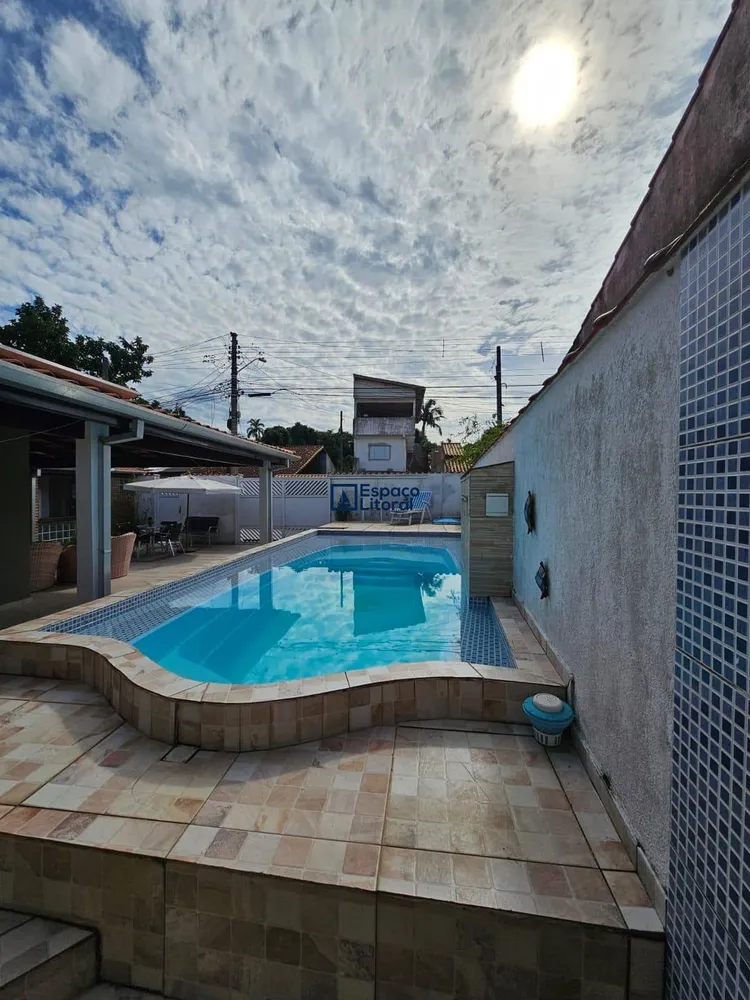 Casa, 4 quartos, 243 m² - Foto 4