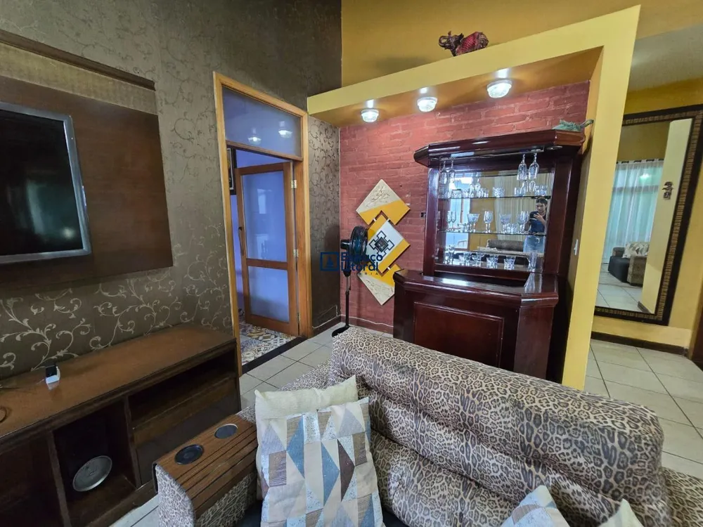 Casa, 4 quartos, 200 m² - Foto 15
