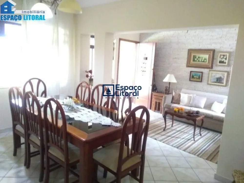 Casa, 5 quartos, 220 m² - Foto 9