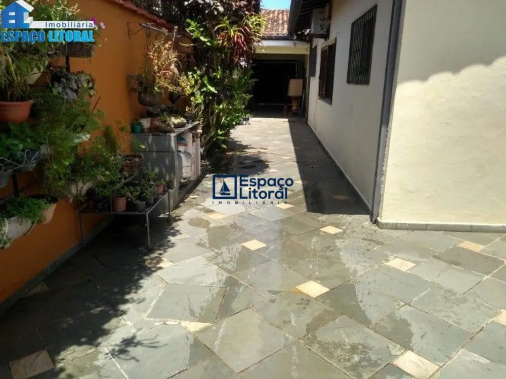 Casa, 5 quartos, 220 m² - Foto 4