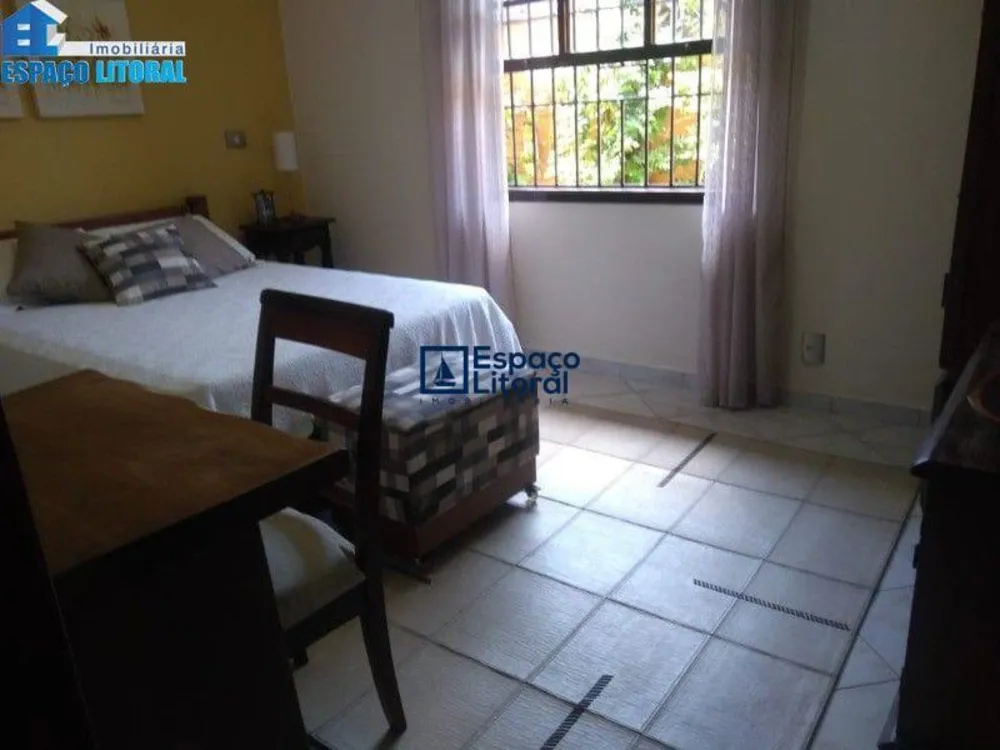 Casa, 5 quartos, 220 m² - Foto 15