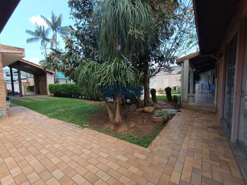 Casa, 8 quartos, 600 m² - Foto 12