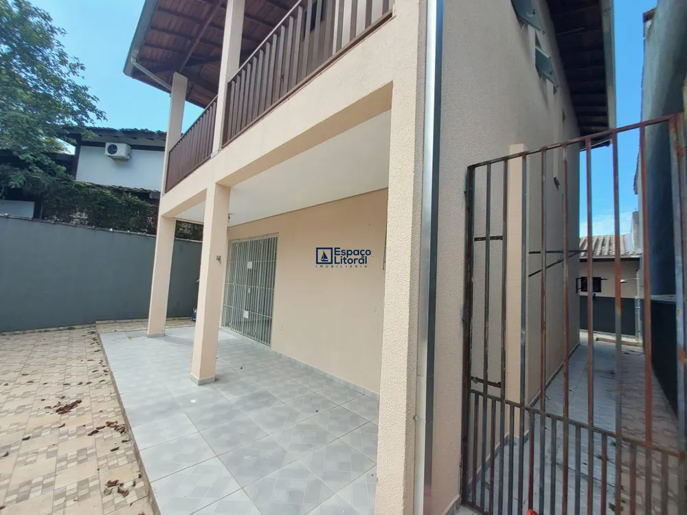 Casa, 3 quartos, 160 m² - Foto 1