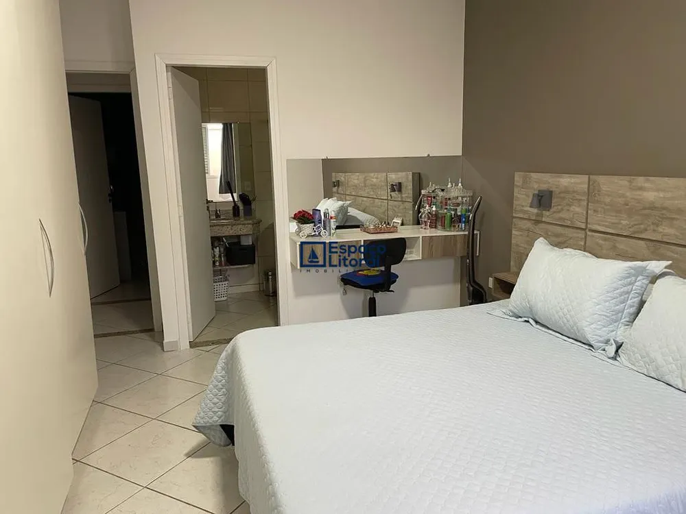 Casa, 3 quartos, 270 m² - Foto 11