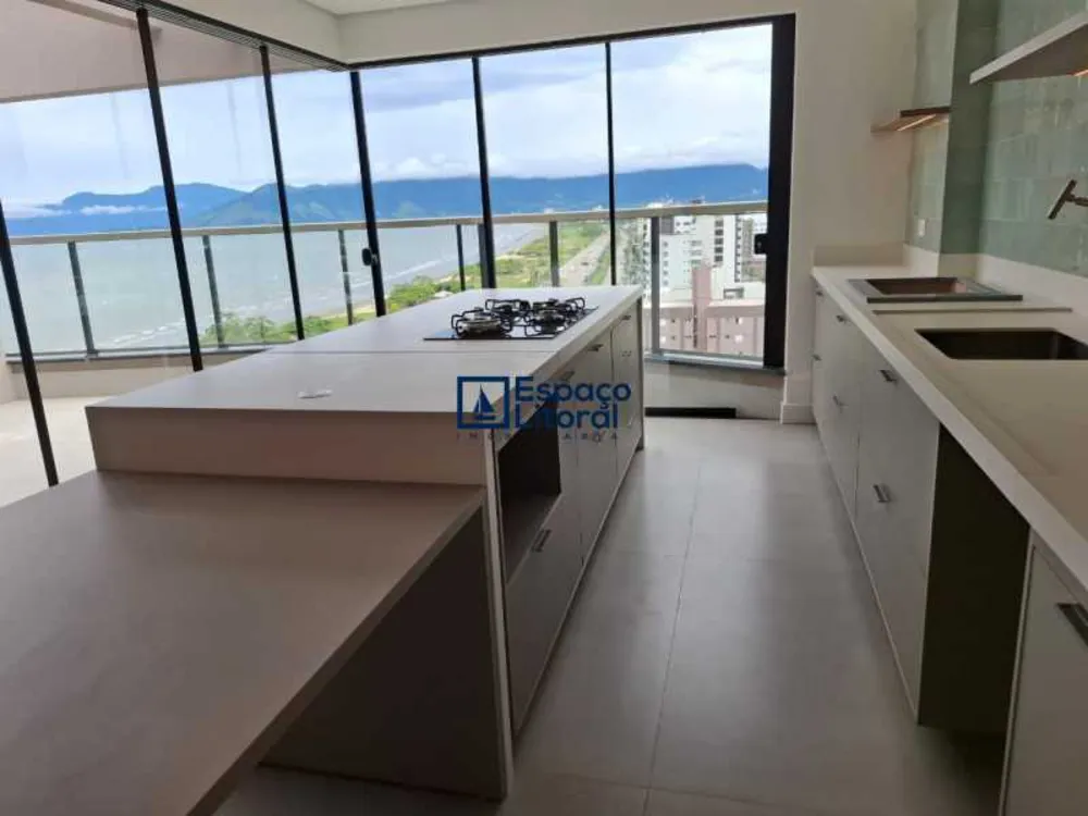 Cobertura, 3 quartos, 189 m² - Foto 4