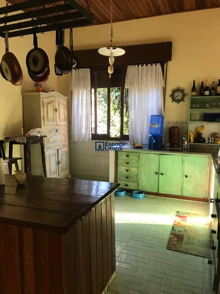 Casa, 5 quartos, 594 m² - Foto 1