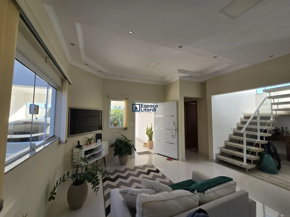 Casa, 4 quartos, 242 m² - Foto 3