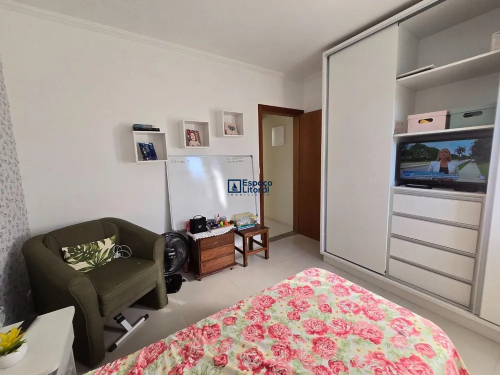 Casa, 4 quartos, 242 m² - Foto 6