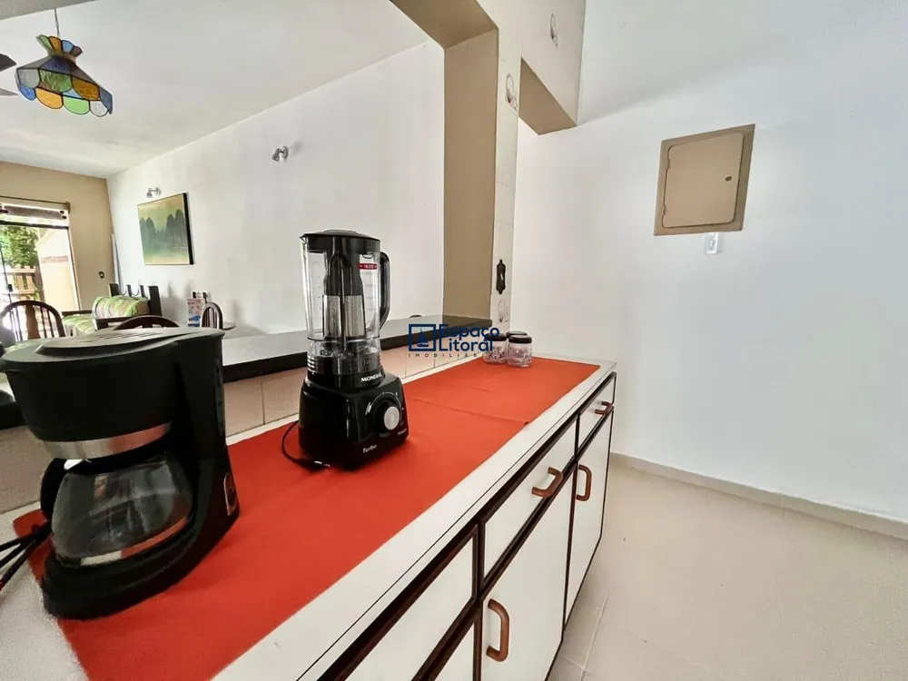 Casa, 4 quartos, 241 m² - Foto 3