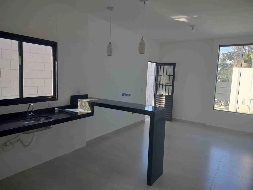 Casa, 2 quartos, 60 m² - Foto 1