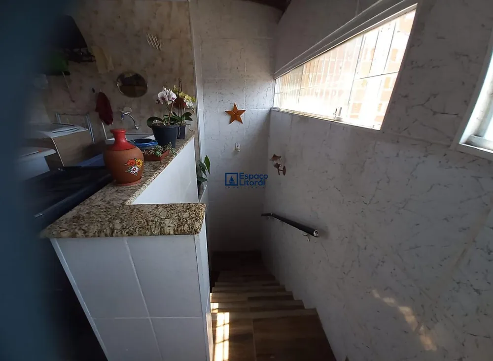 Casa, 3 quartos, 244 m² - Foto 2