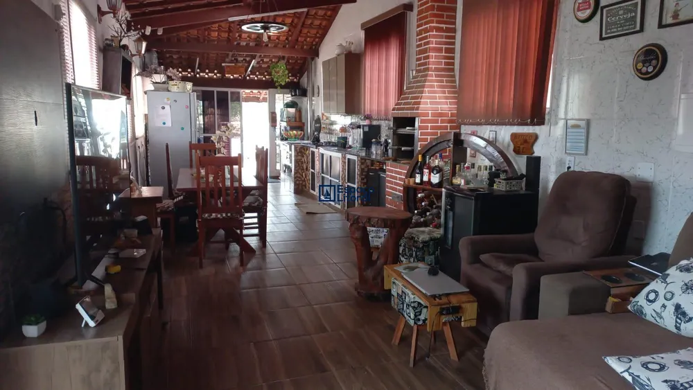 Casa, 3 quartos, 244 m² - Foto 7