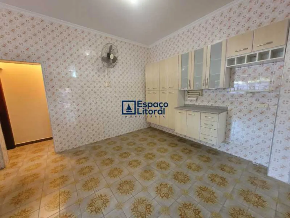Casa, 4 quartos, 180 m² - Foto 1