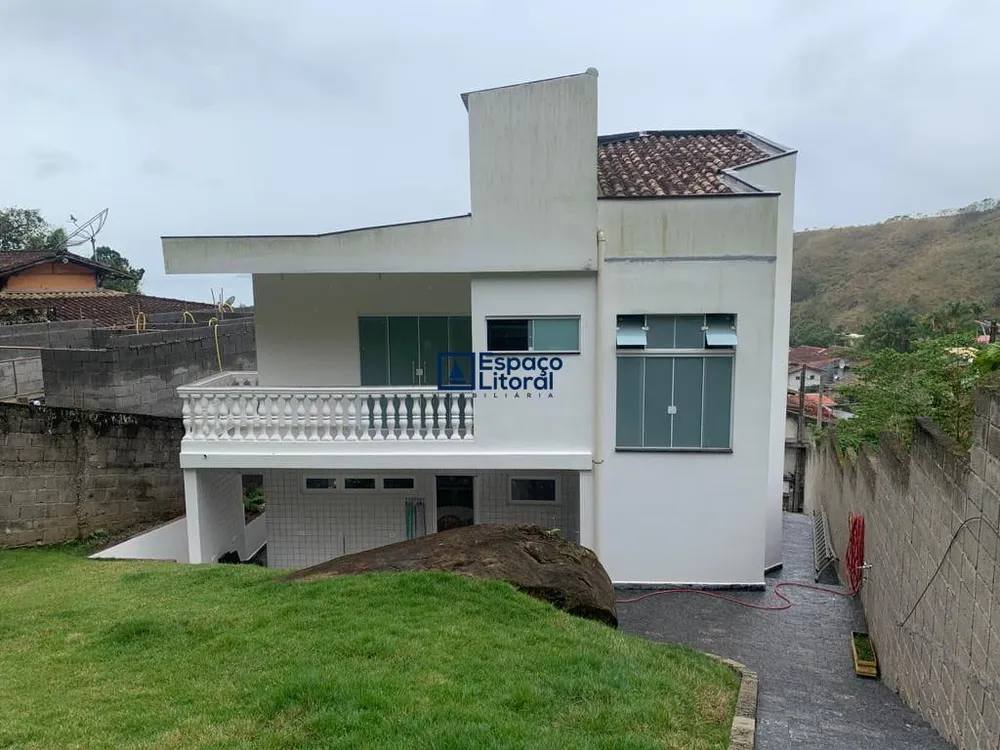 Casa, 3 quartos, 236 m² - Foto 4