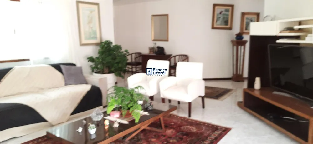 Casa, 3 quartos, 240 m² - Foto 3
