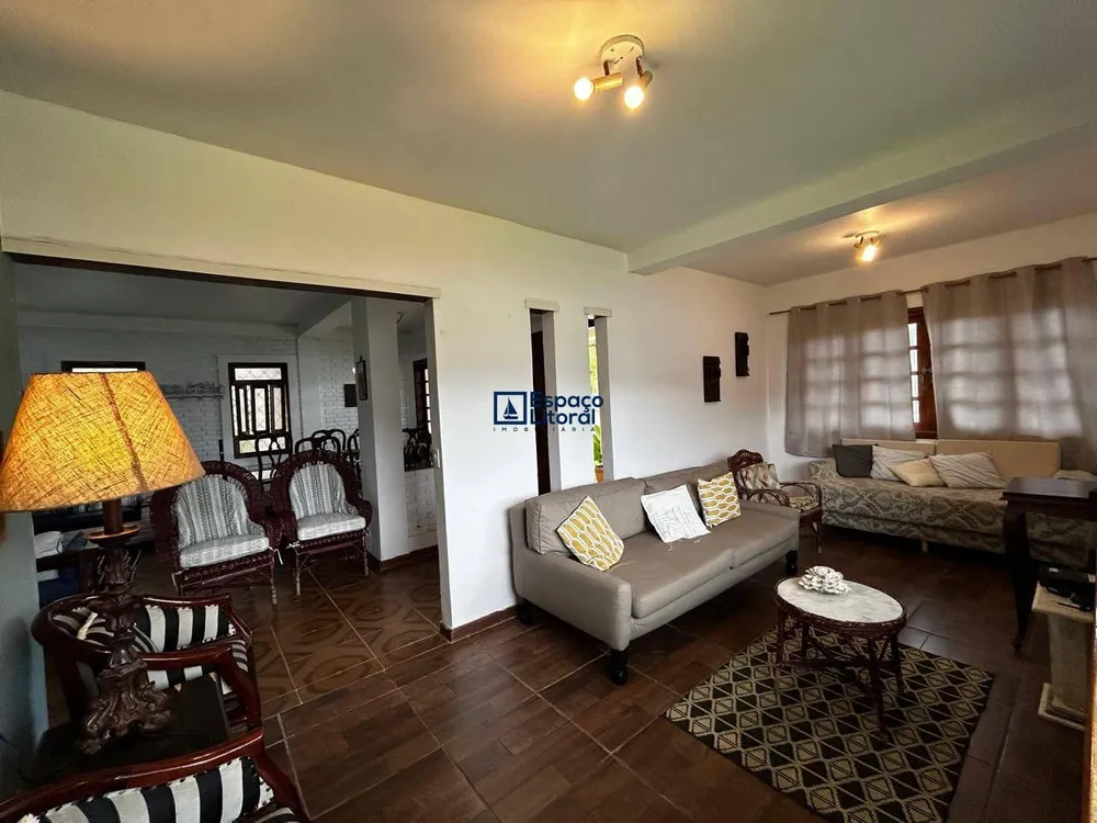 Casa, 4 quartos, 386 m² - Foto 1