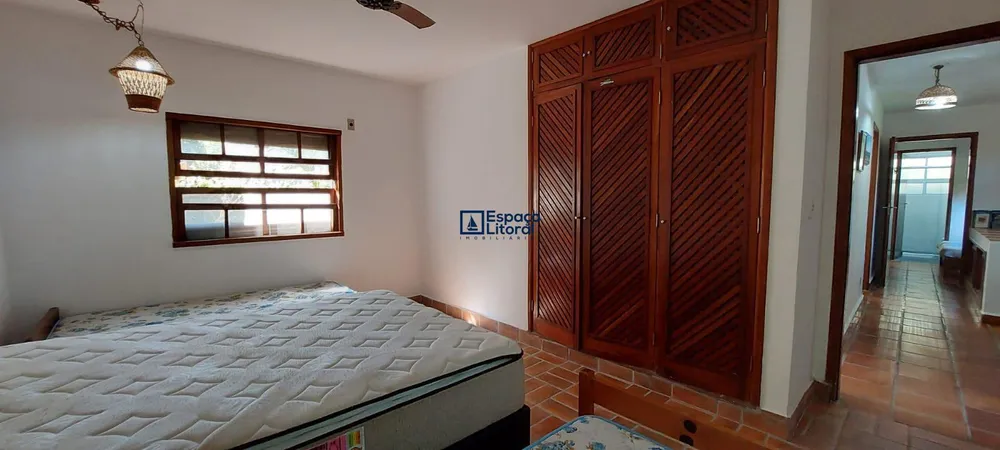 Casa, 4 quartos, 208 m² - Foto 1