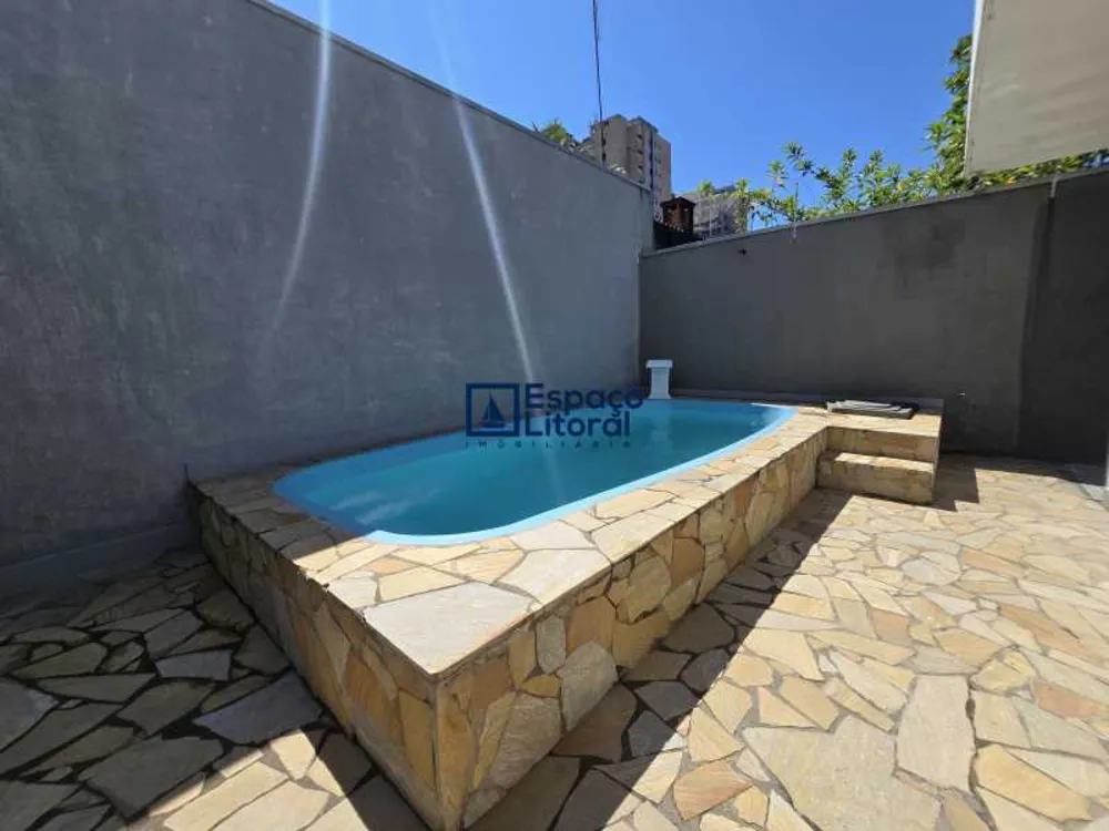 Casa, 8 quartos, 230 m² - Foto 4