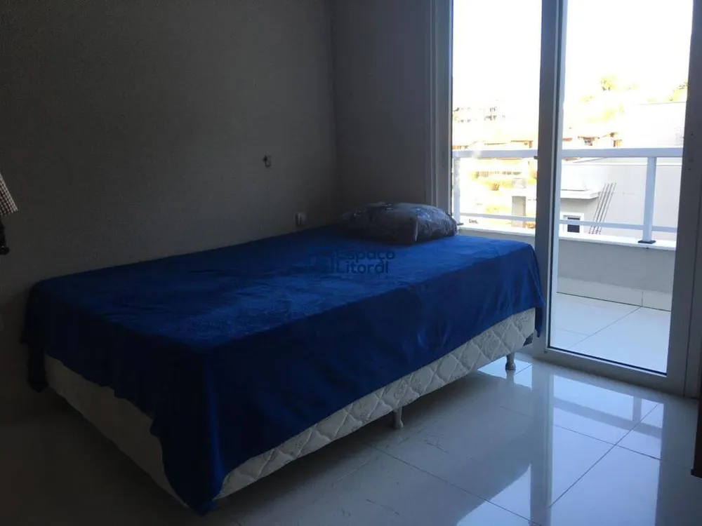 Casa, 4 quartos, 306 m² - Foto 1